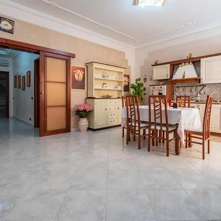 Casa Del Mandorlo